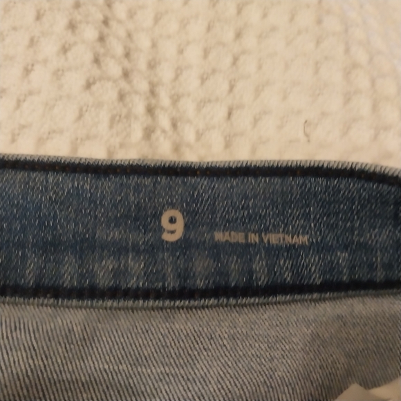 Arizona Jean Skirt - Picture 3 of 5